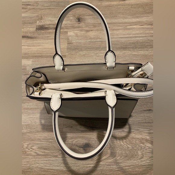 Kate Spade Staci Medium Satchel Bag in Parchment White Color Leather - Picture 6 of 6